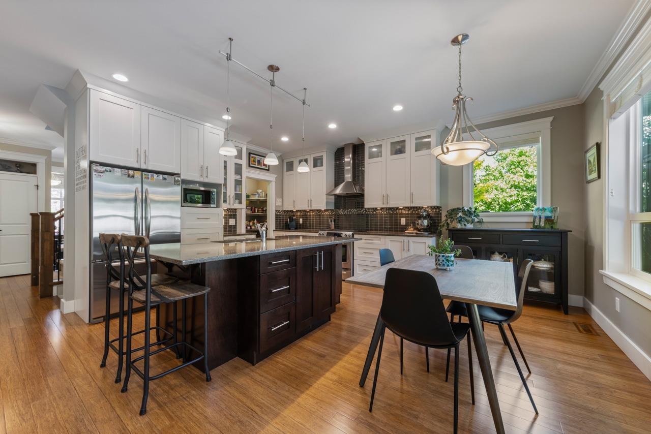 Photo 10 of 16266 26 Avenue, Surrey BC