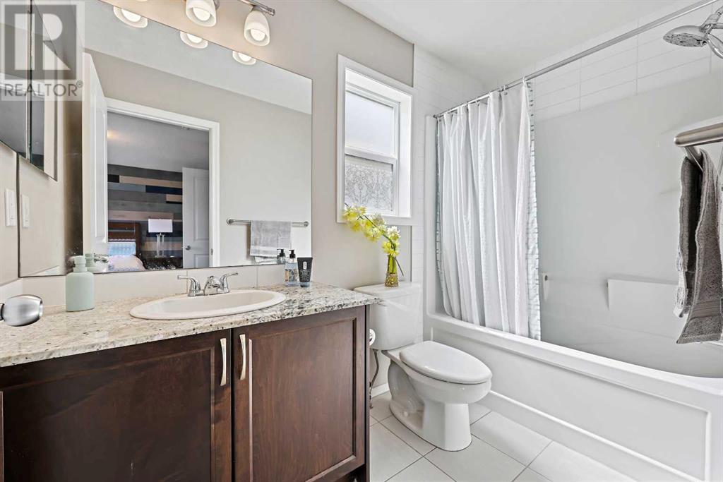 Single Family House for Sale in  Nolanfield Lane NW Nolan Hill Calgary 