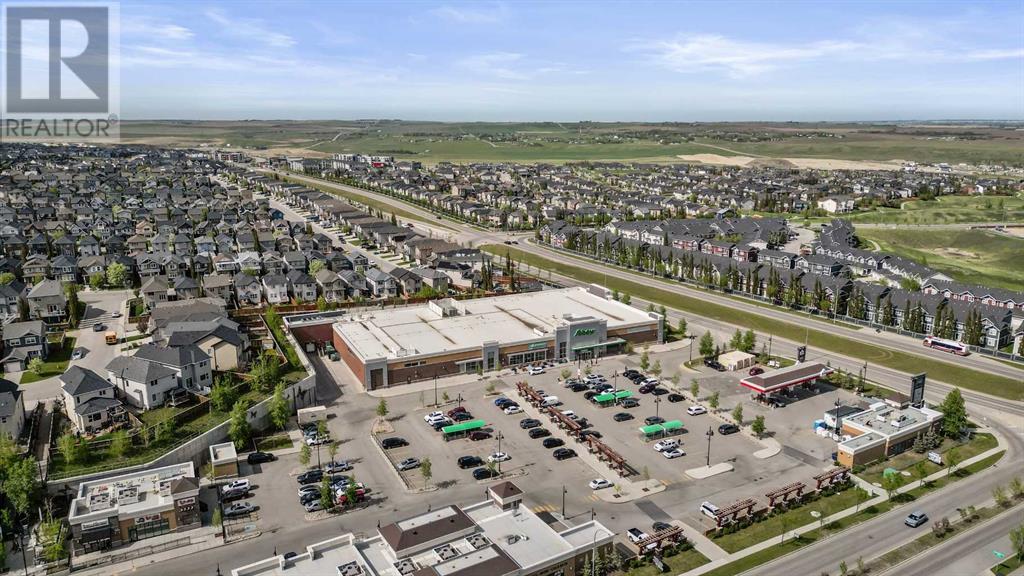 Single Family House for Sale in  Nolanfield Lane NW Nolan Hill Calgary 