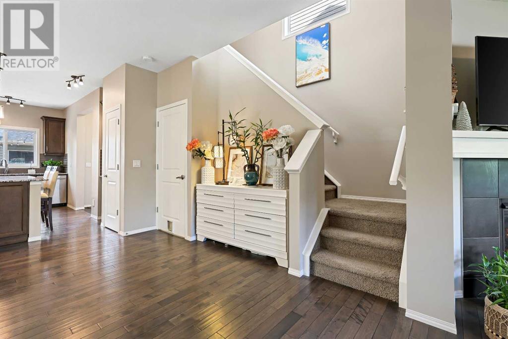 Single Family House for Sale in  Nolanfield Lane NW Nolan Hill Calgary 