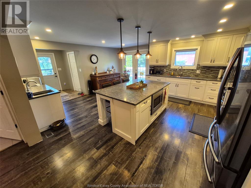 Photo 10 of 3825 Comber Sideroad, Lakeshore ON