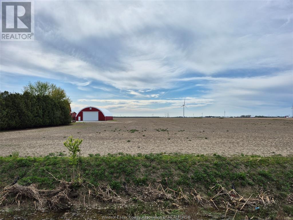 Photo 31 of 3825 Comber Sideroad, Lakeshore ON