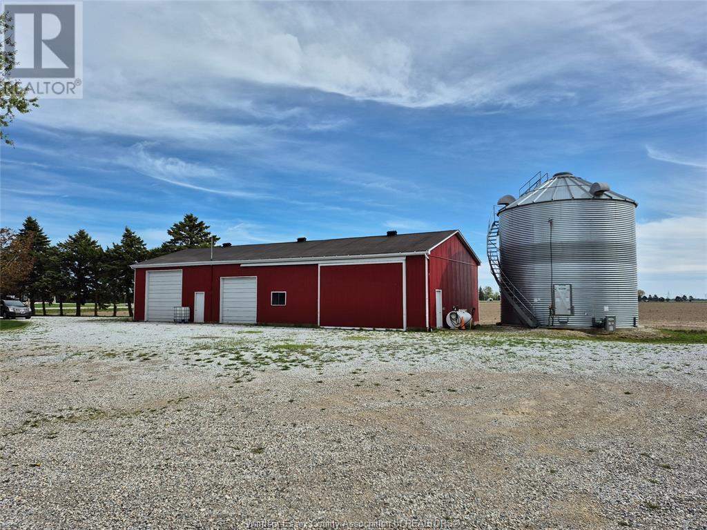 Photo 6 of 3825 Comber Sideroad, Lakeshore ON