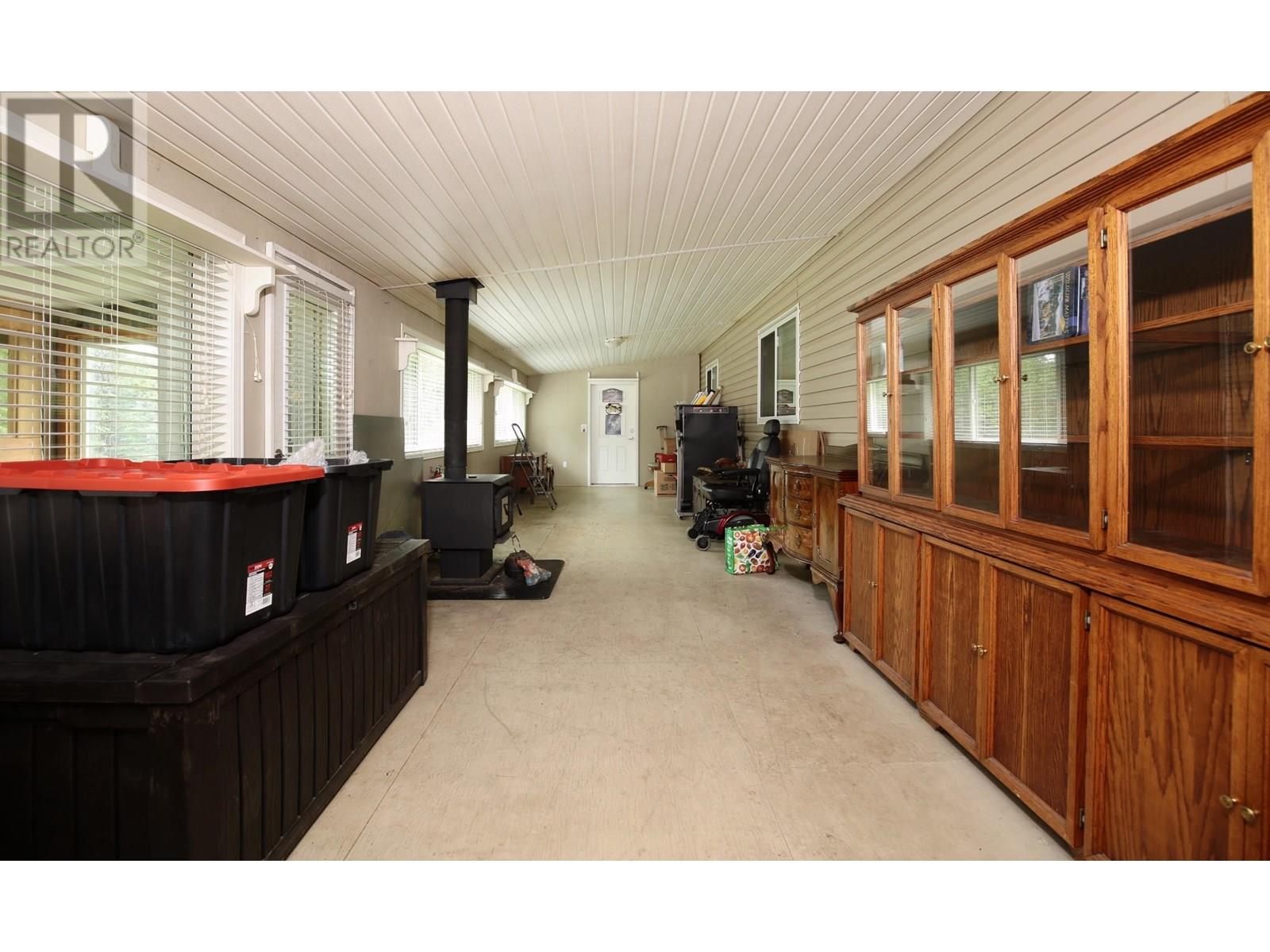 3165 NIQUIDET STREET, Horsefly