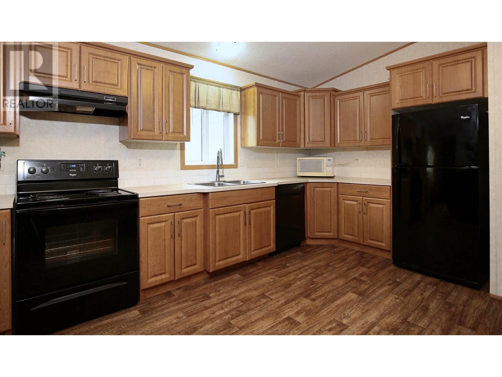 3165 NIQUIDET STREET, Horsefly