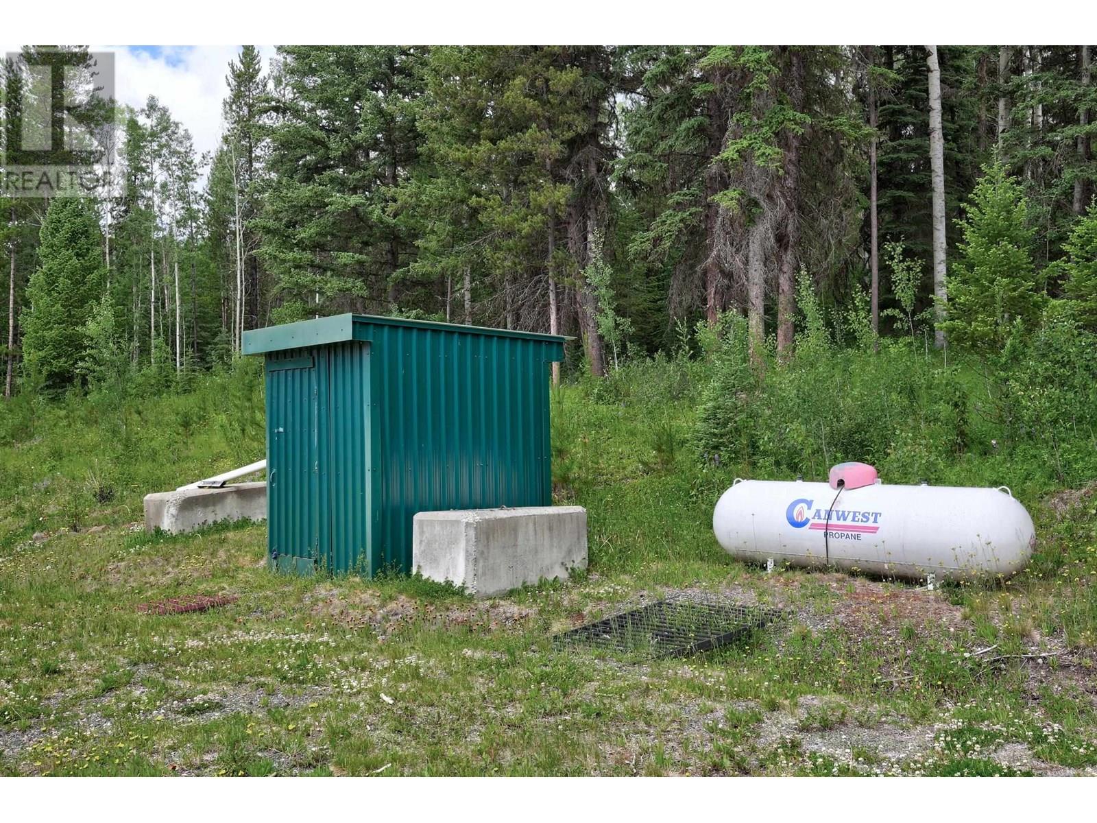 3165 NIQUIDET STREET, Horsefly