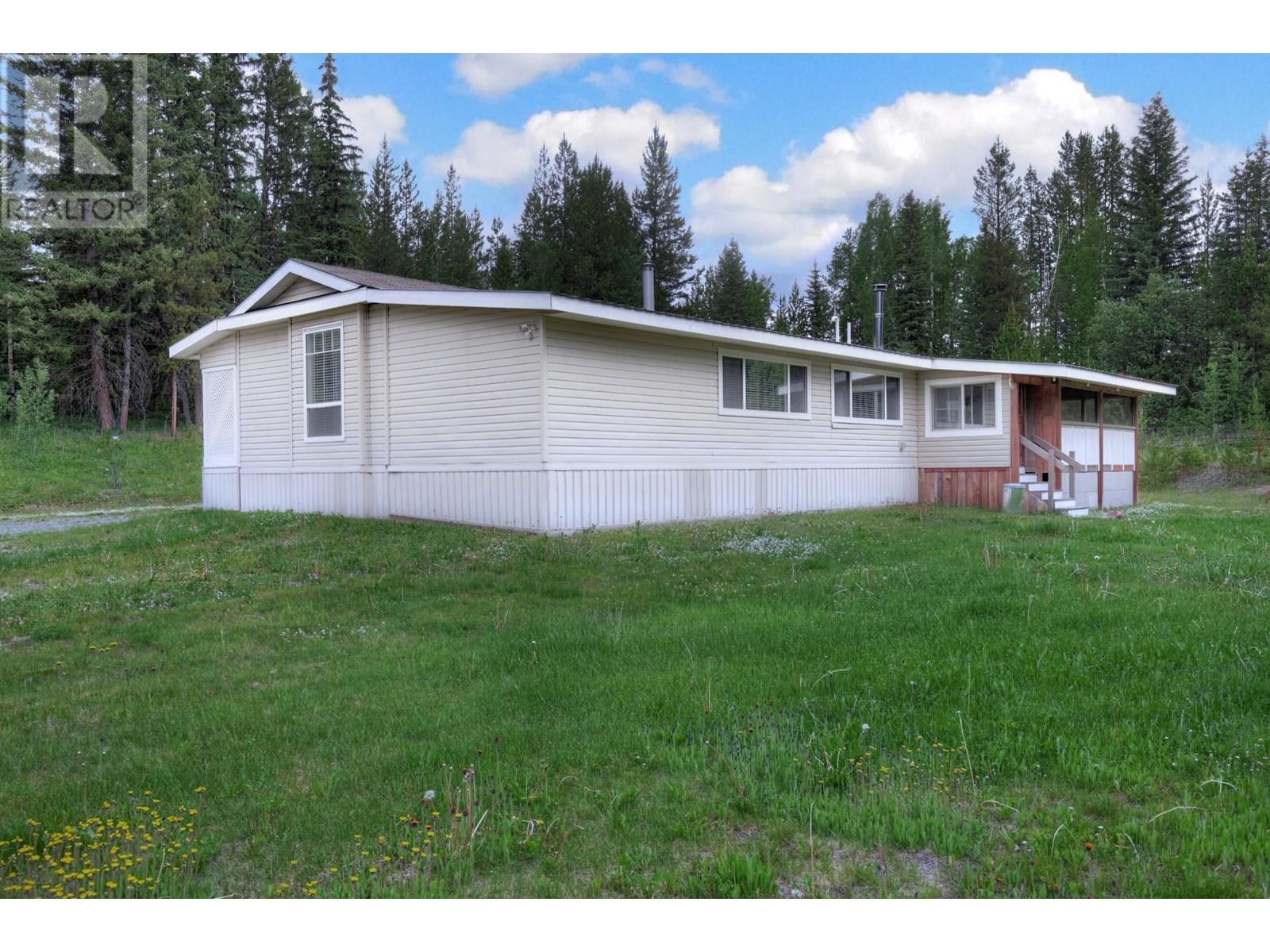 3165 NIQUIDET STREET, Horsefly