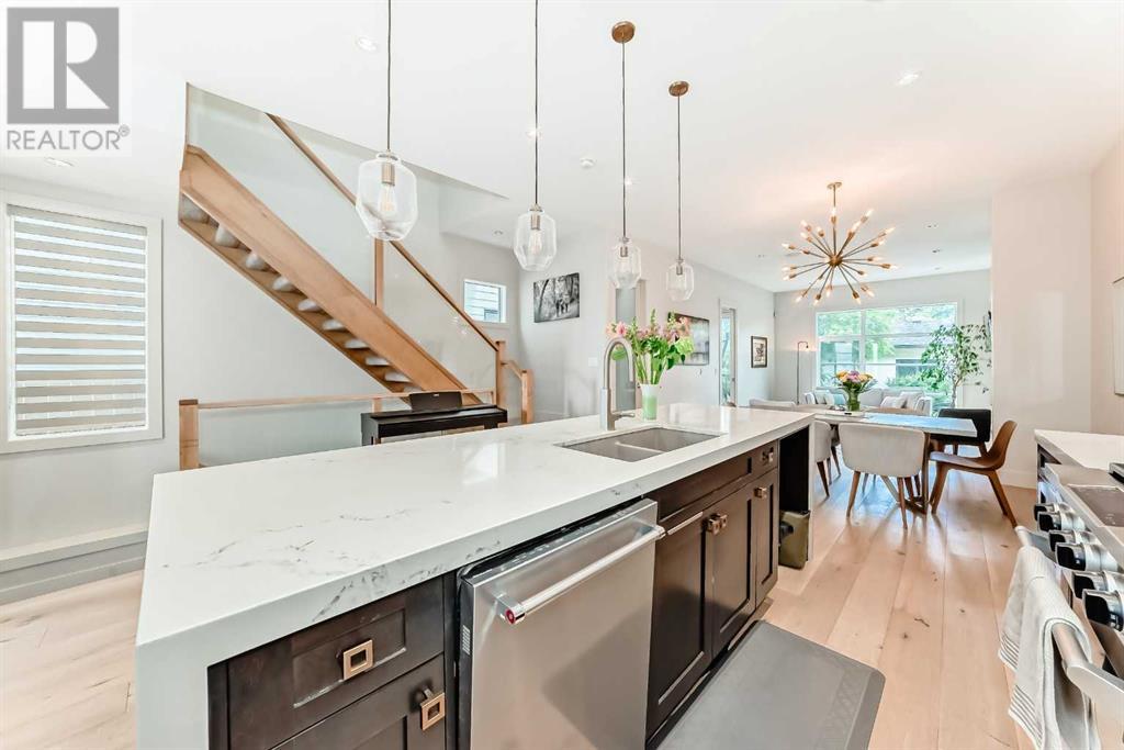 Single Family House for Sale in   Avenue NW Banff Trail Calgary 