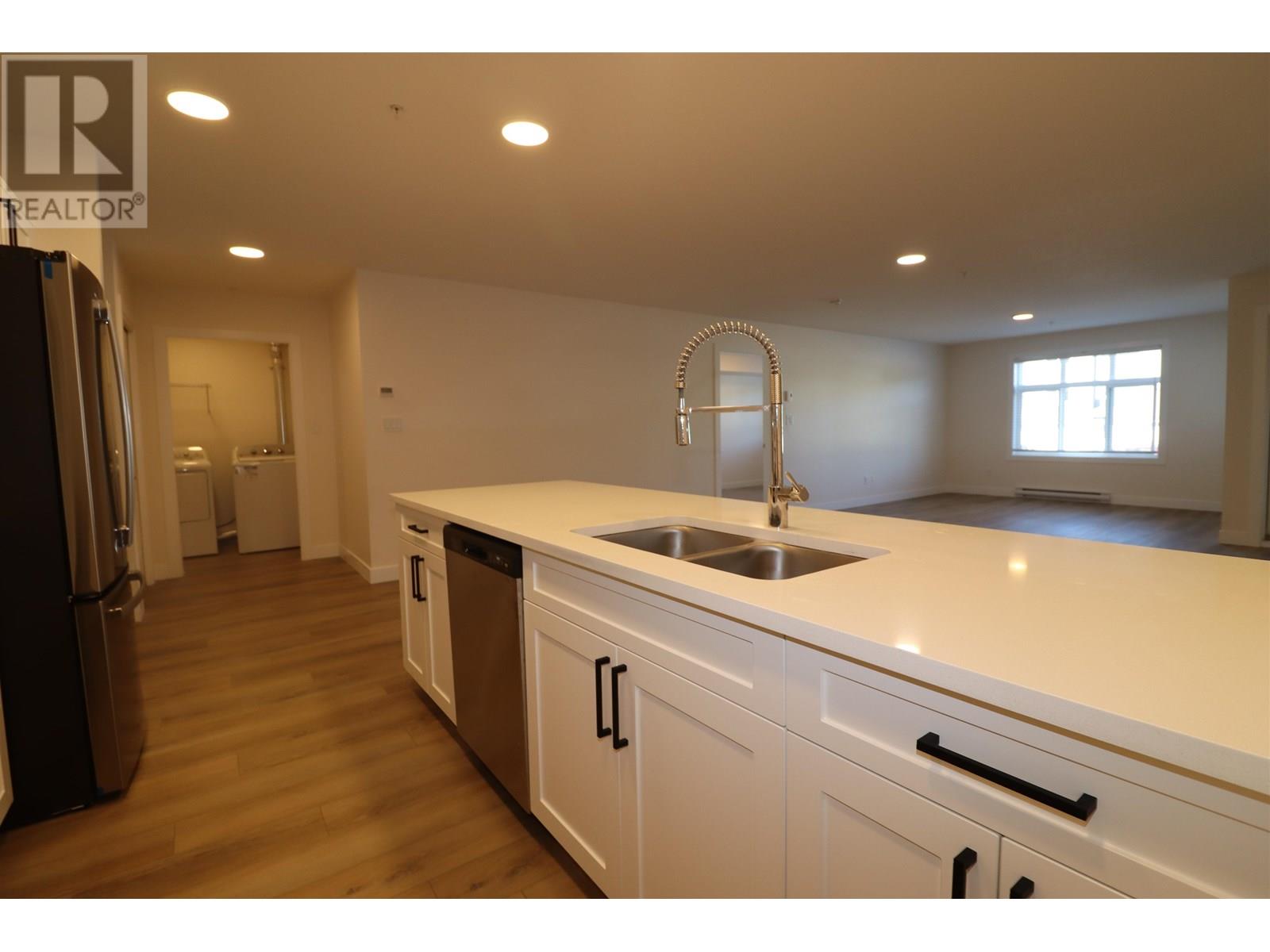 Photo 8 of 105 4278 22nd Avenue, Prince George BC