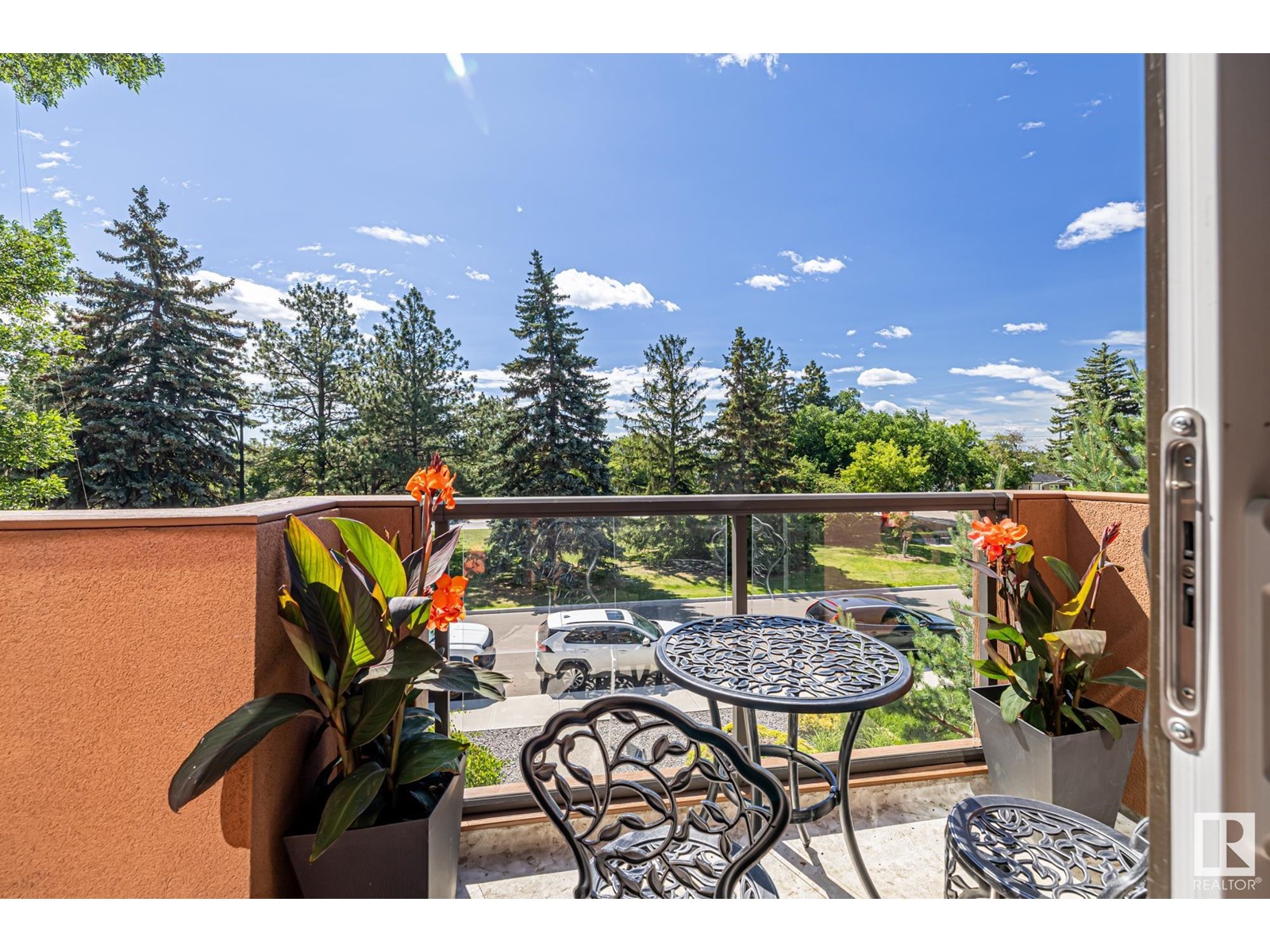 Photo 30 of 6520 111 Av Nw, Edmonton AB