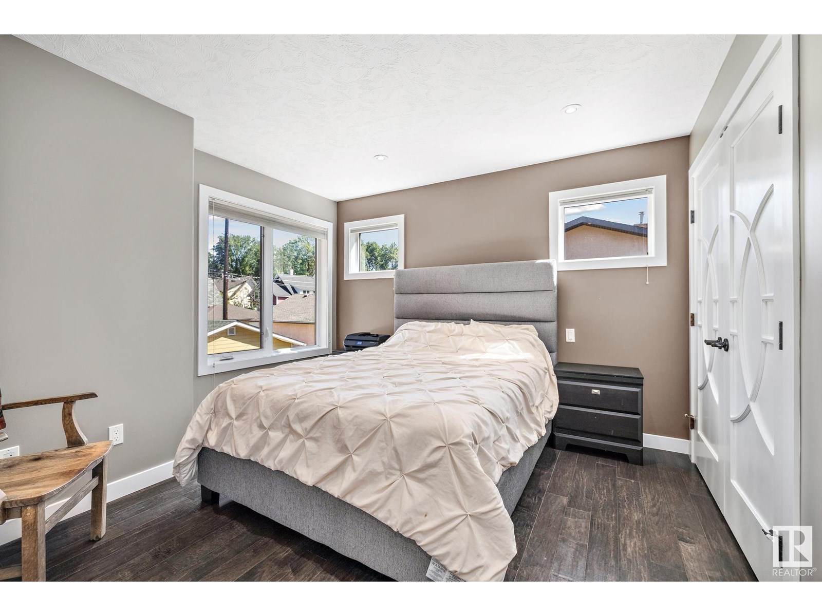 Photo 38 of 6520 111 Av Nw, Edmonton AB