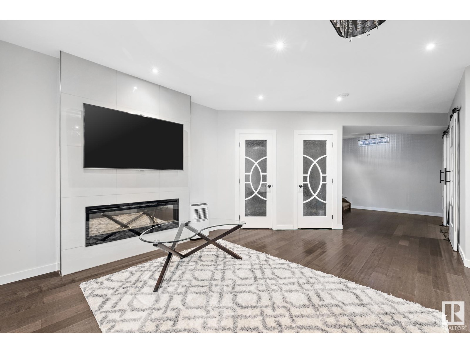 Photo 51 of 6520 111 Av Nw, Edmonton AB