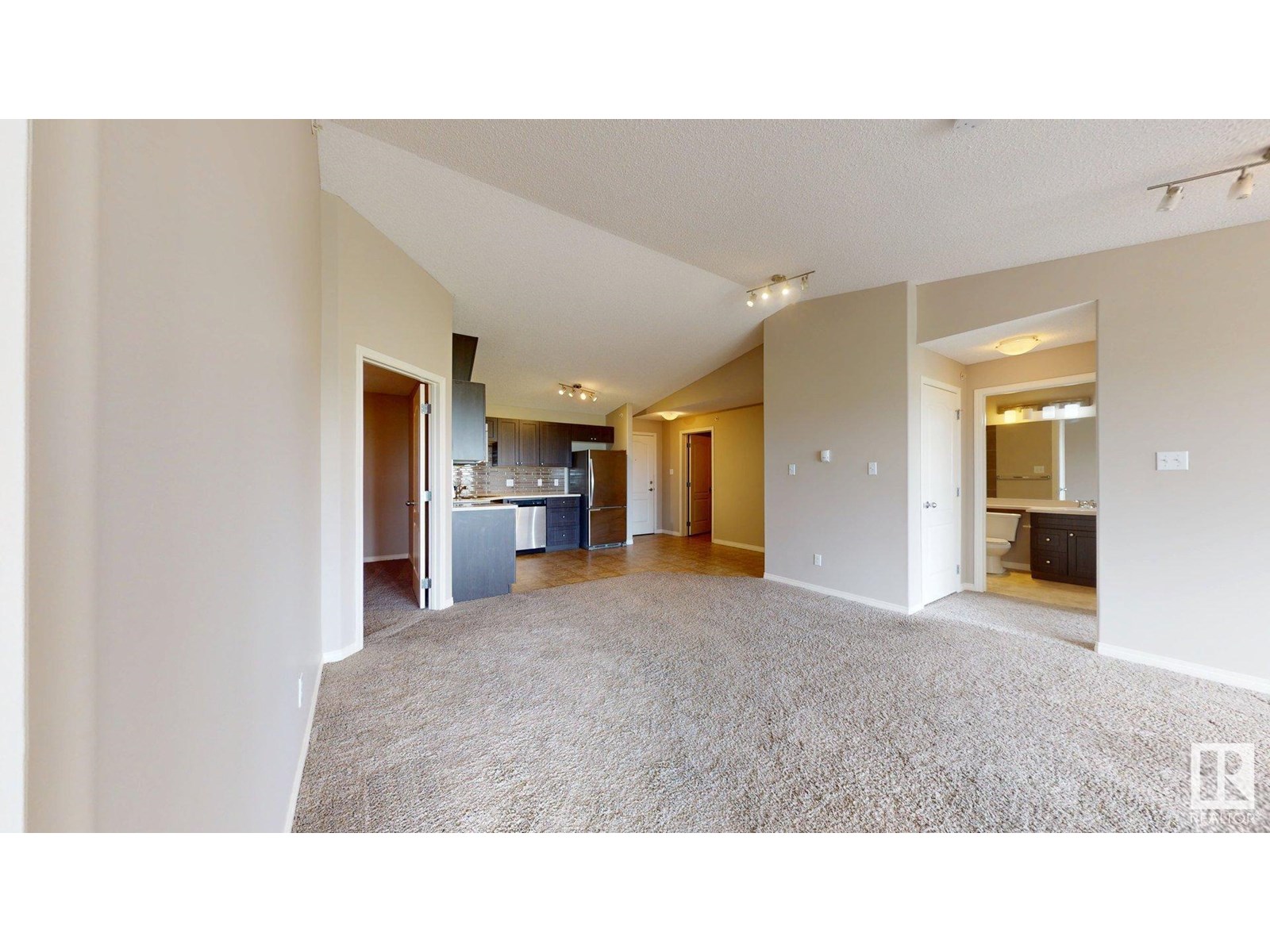 Photo 13 of 418 1520 Hammond Gate Ga Nw, Edmonton AB