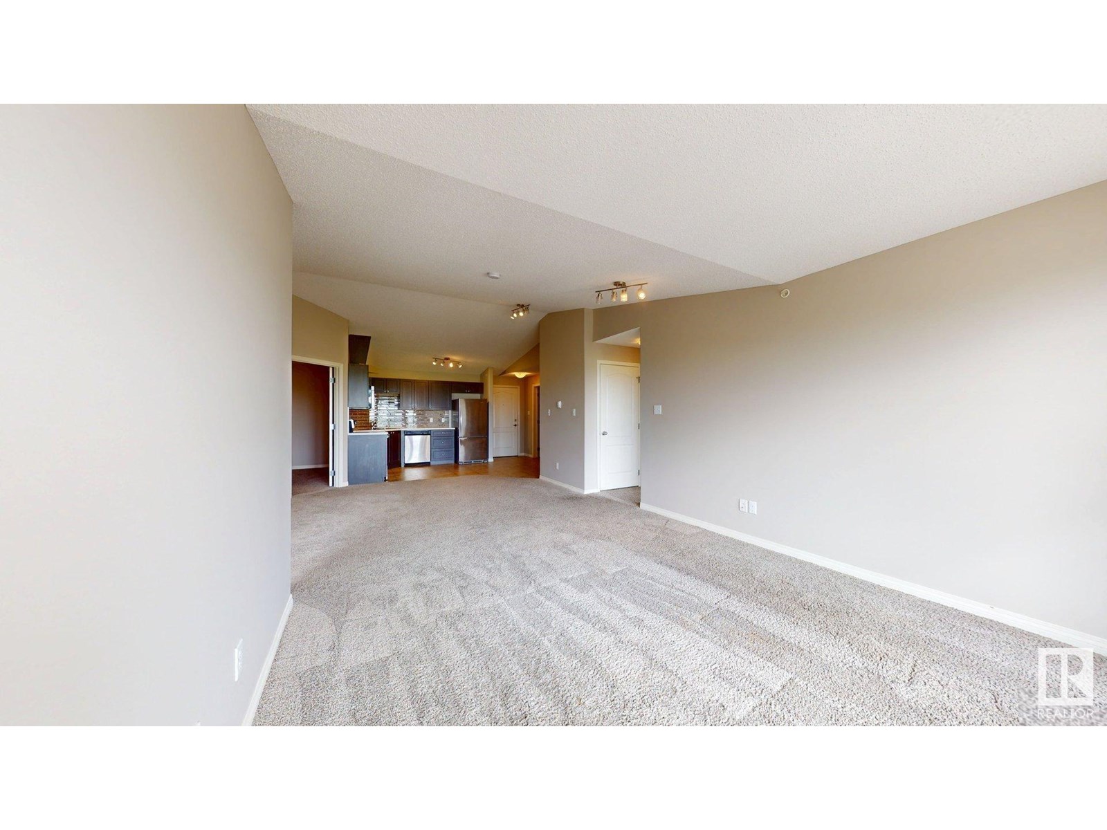 Photo 2 of 418 1520 Hammond Gate Ga Nw, Edmonton AB