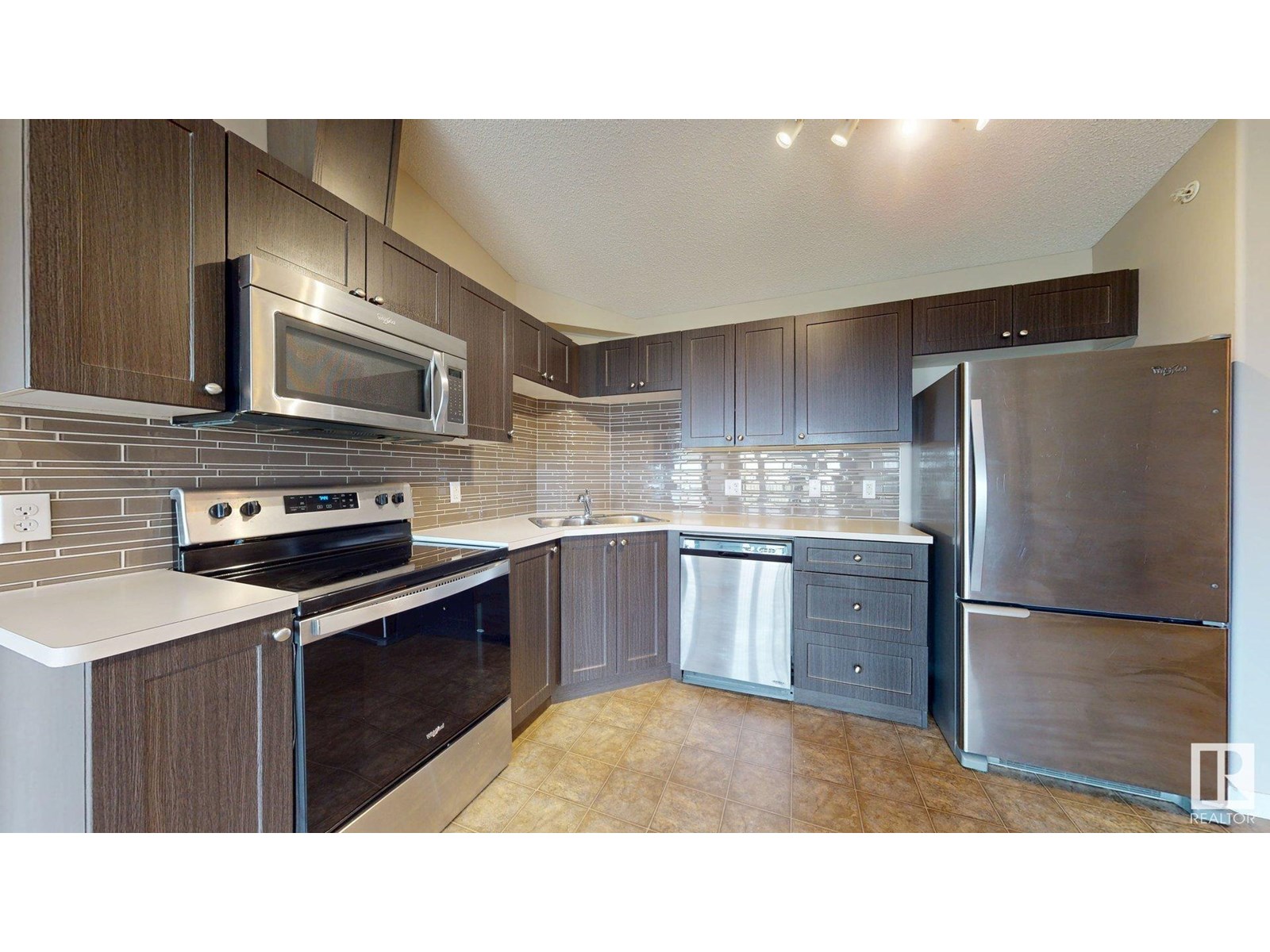Photo 5 of 418 1520 Hammond Gate Ga Nw, Edmonton AB