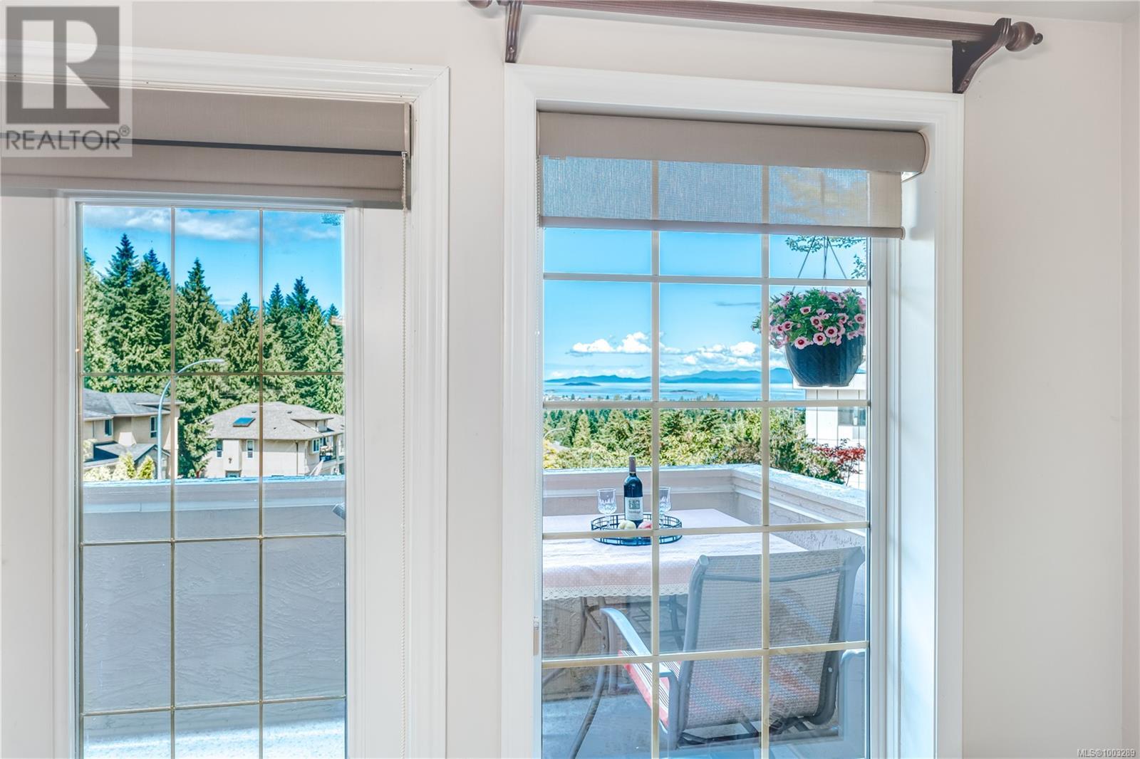 5352 Coastview Pl, Nanaimo