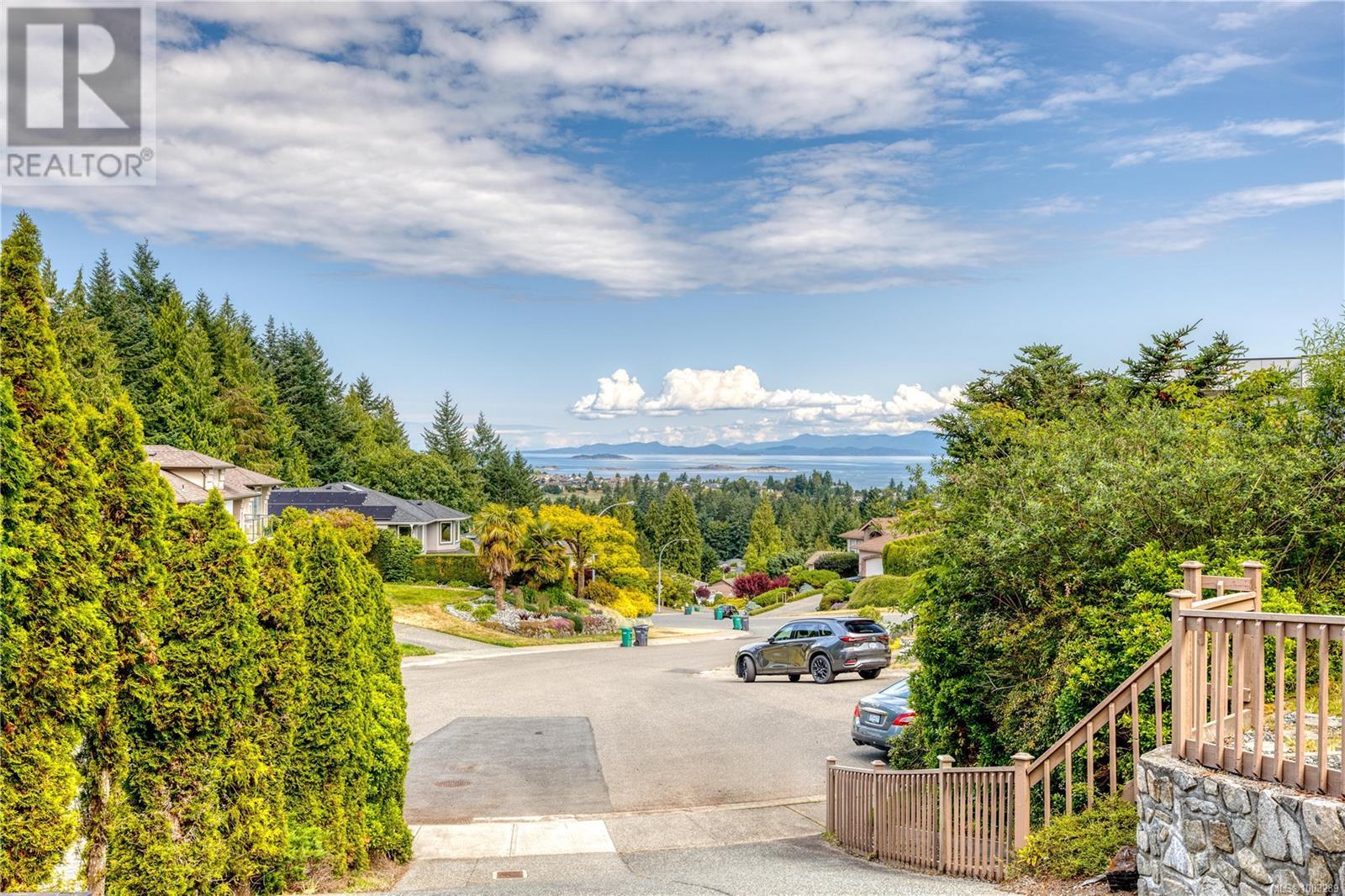 5352 Coastview Pl, Nanaimo