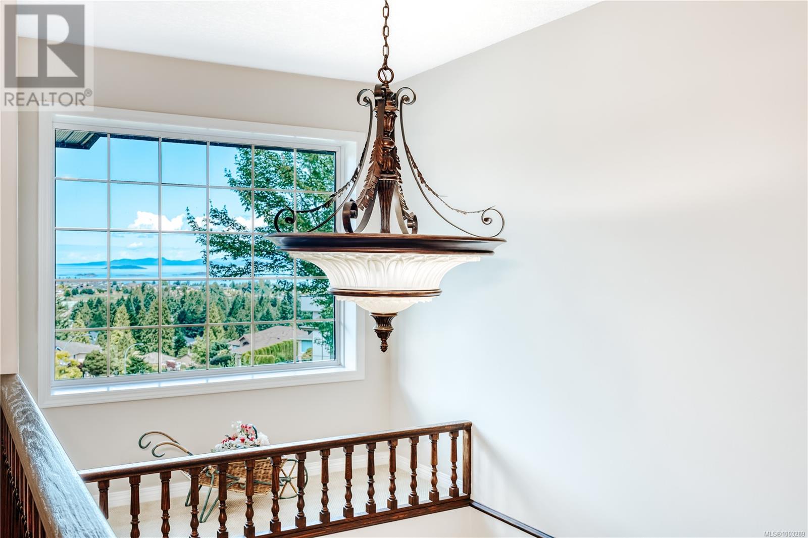 5352 Coastview Pl, Nanaimo