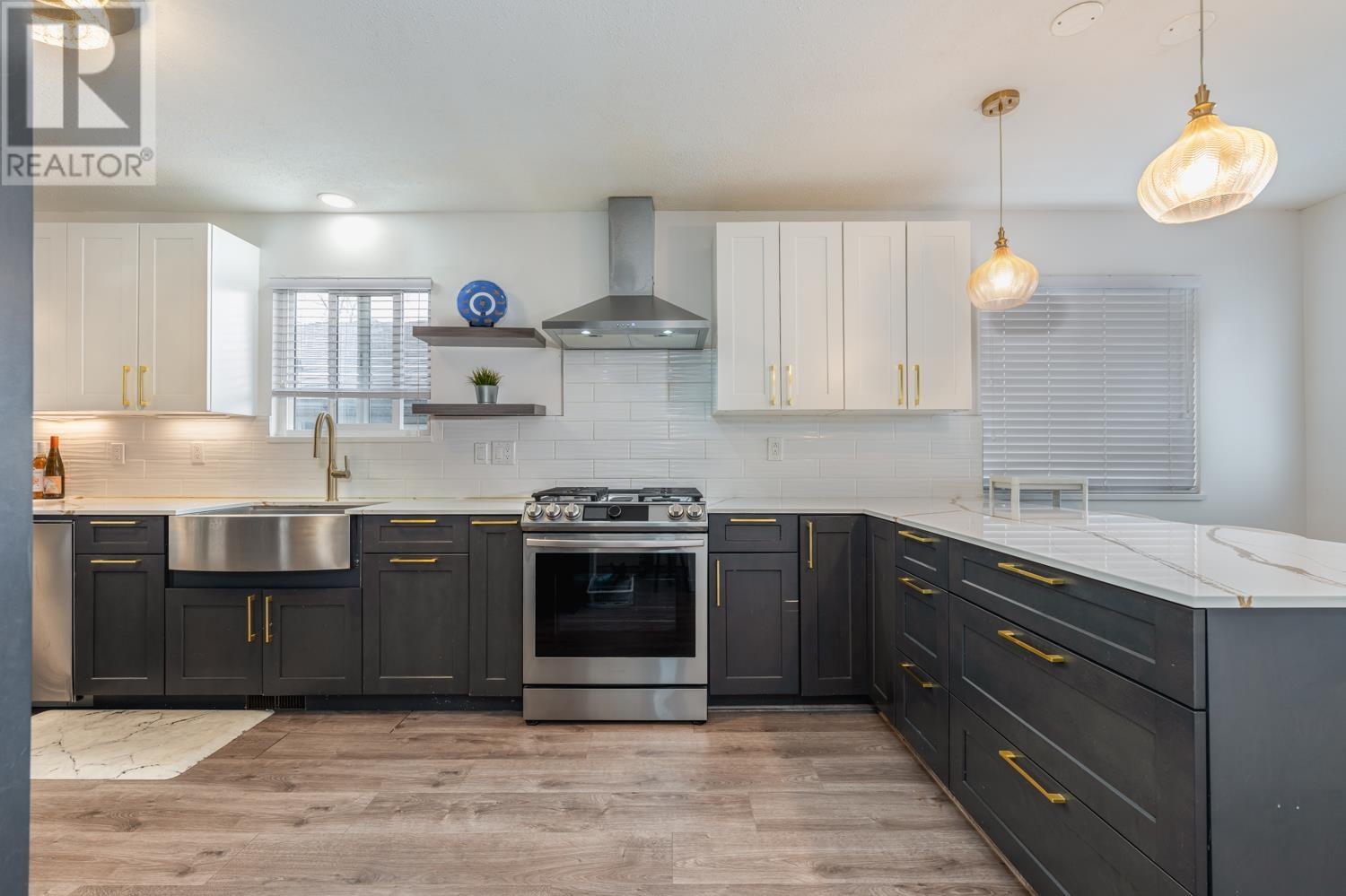 3661 E 27TH AVENUE, Vancouver