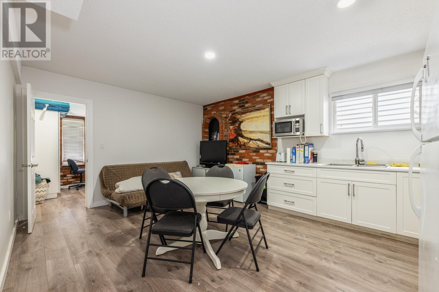 3661 E 27TH AVENUE, Vancouver