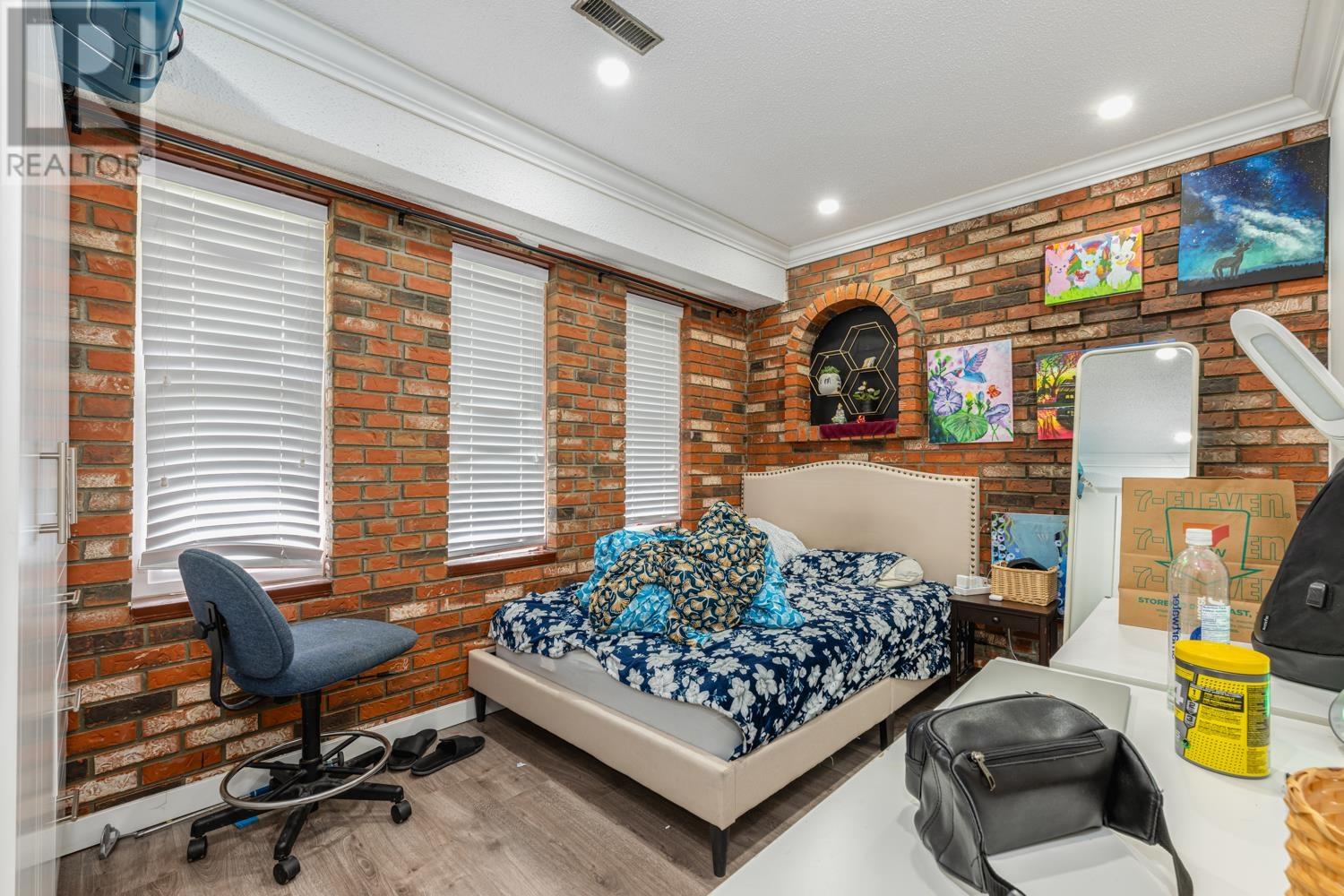 3661 E 27TH AVENUE, Vancouver