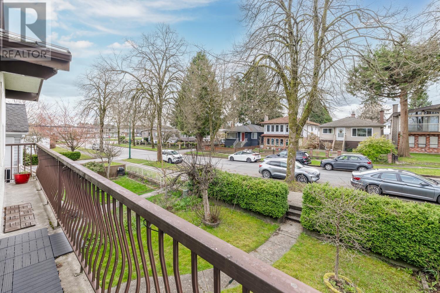 3661 E 27TH AVENUE, Vancouver