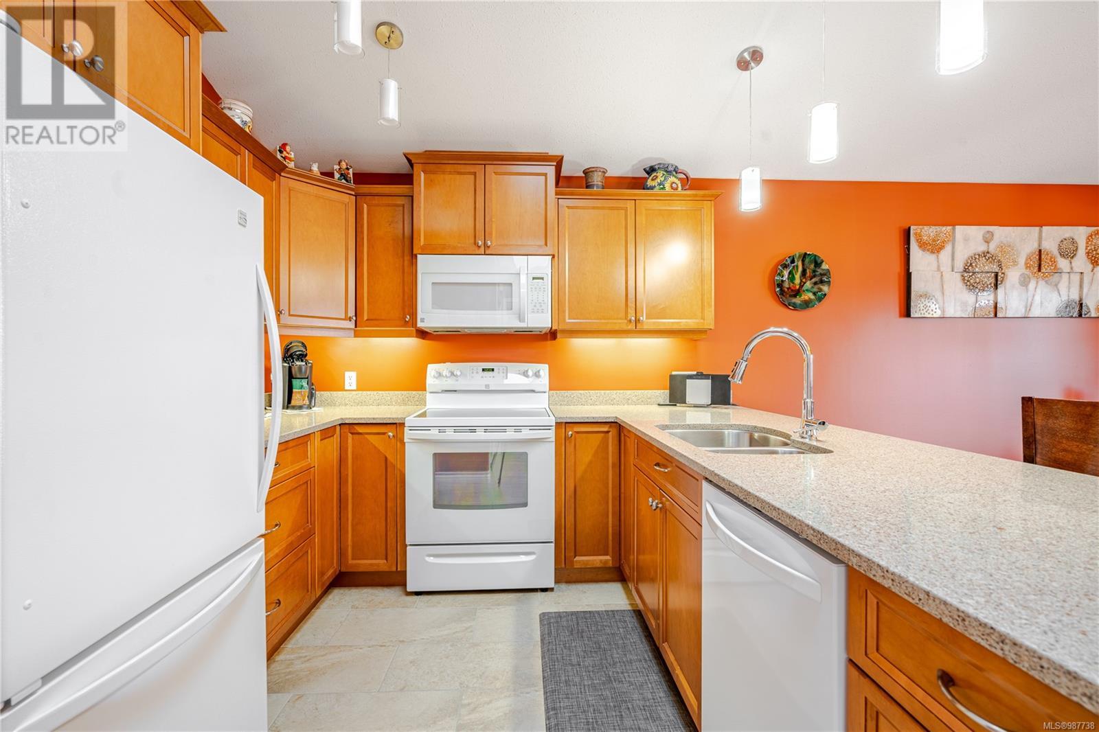 Photo 14 of 28 5980 Jaynes Rd, Duncan BC