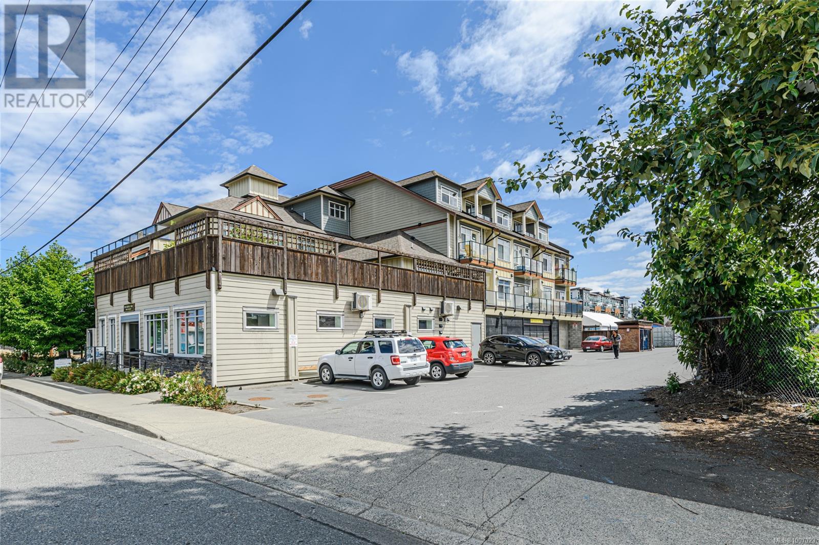 Photo 45 of 203 5822 Garden St, Duncan BC