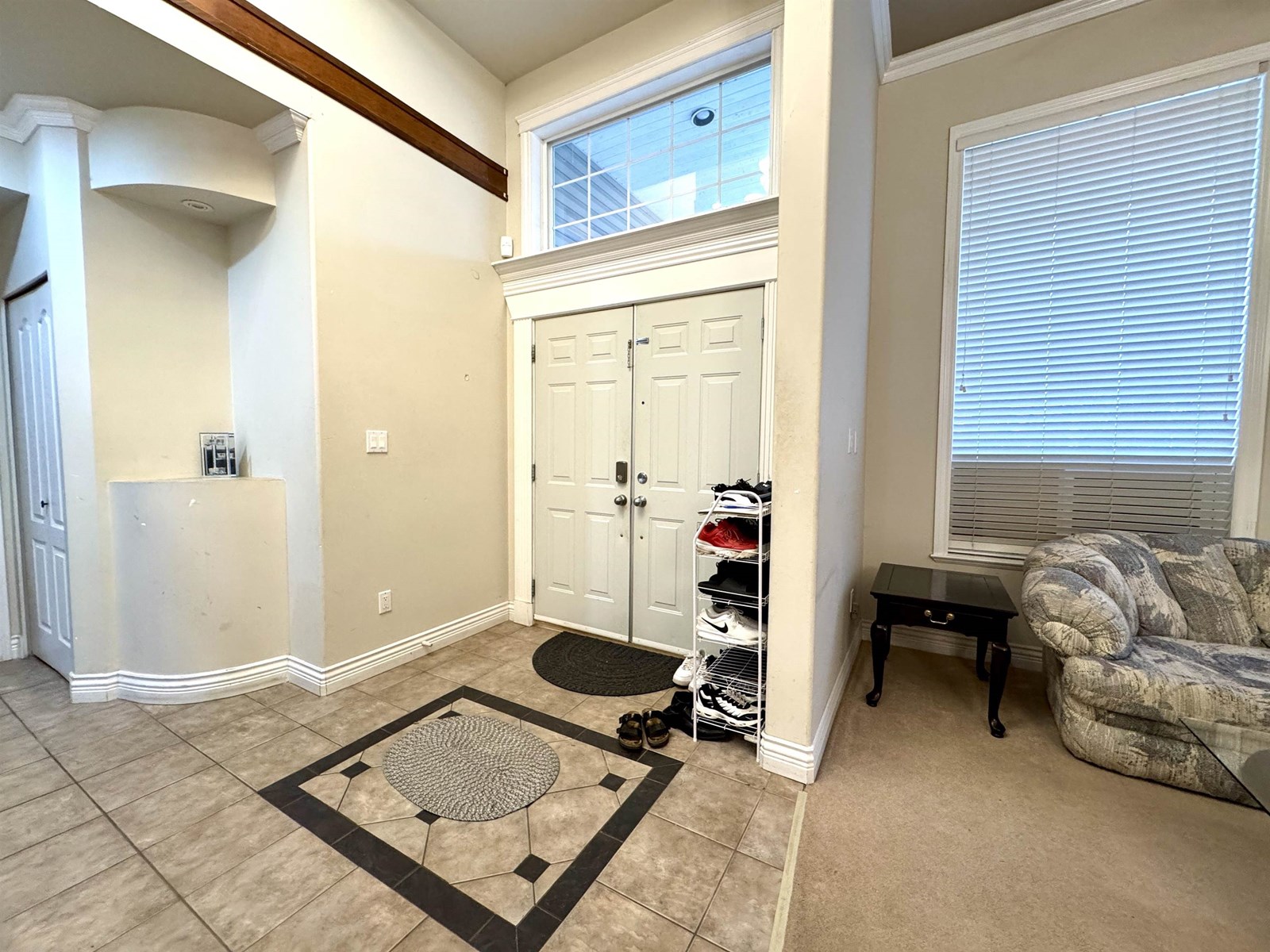 Photo 3 of 14496 74 Avenue, Surrey BC
