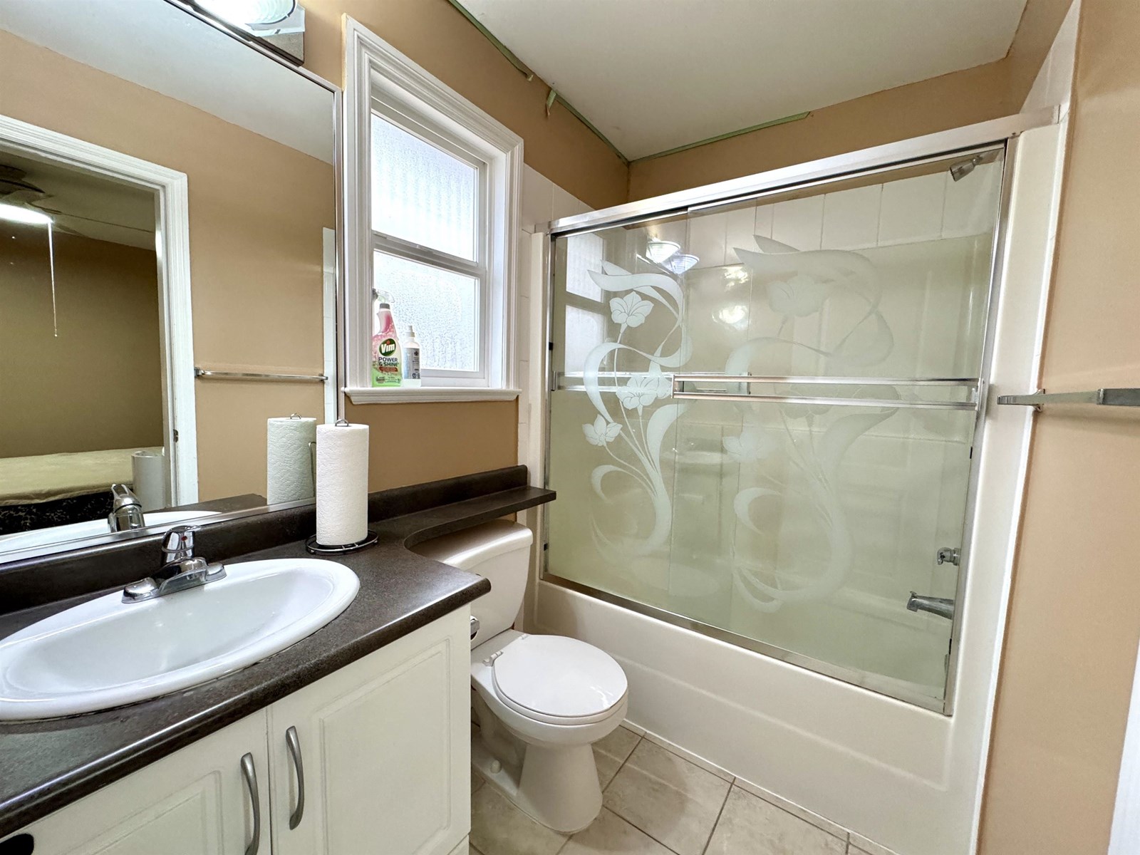 Photo 24 of 14496 74 Avenue, Surrey BC