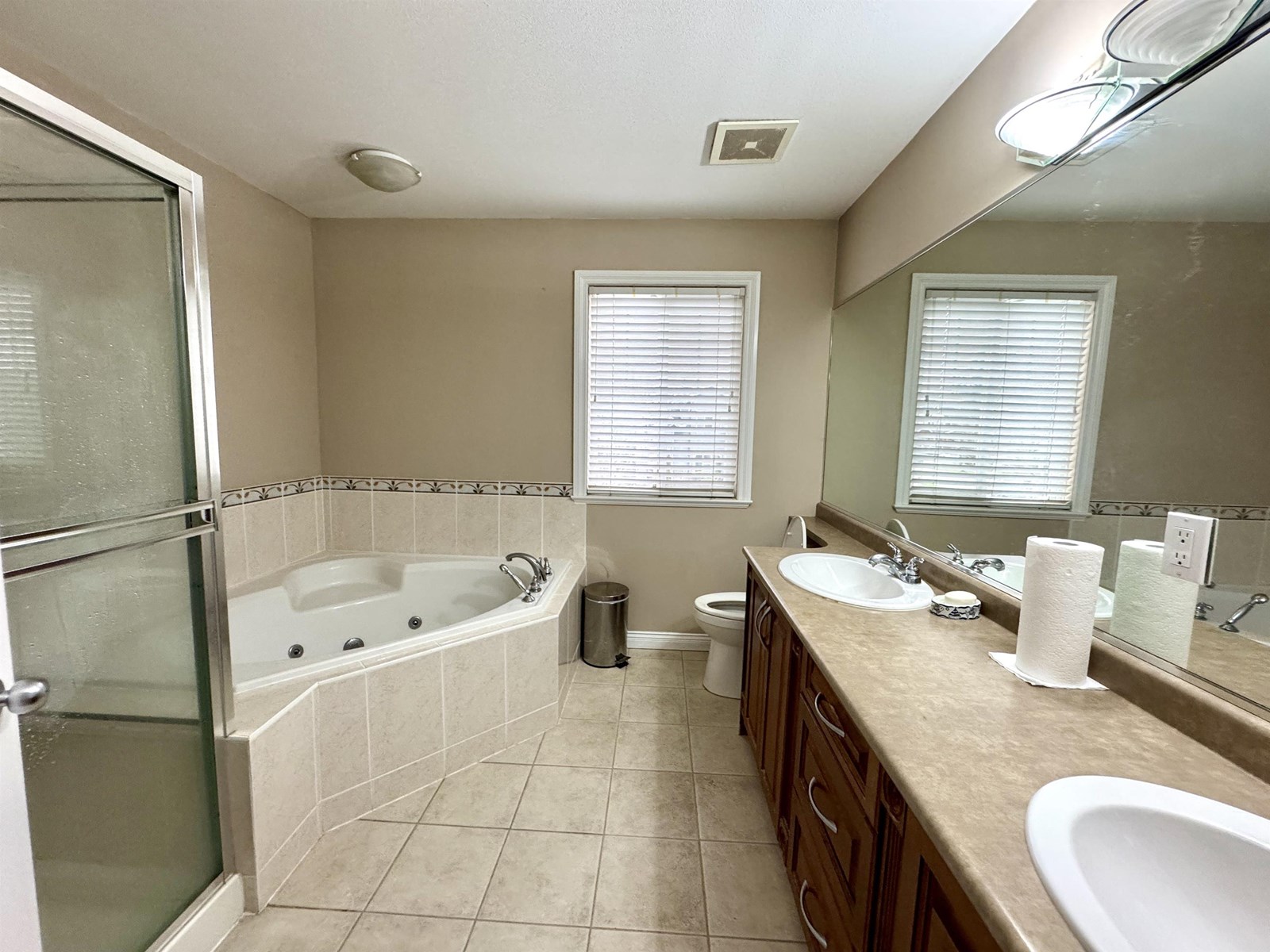Photo 26 of 14496 74 Avenue, Surrey BC
