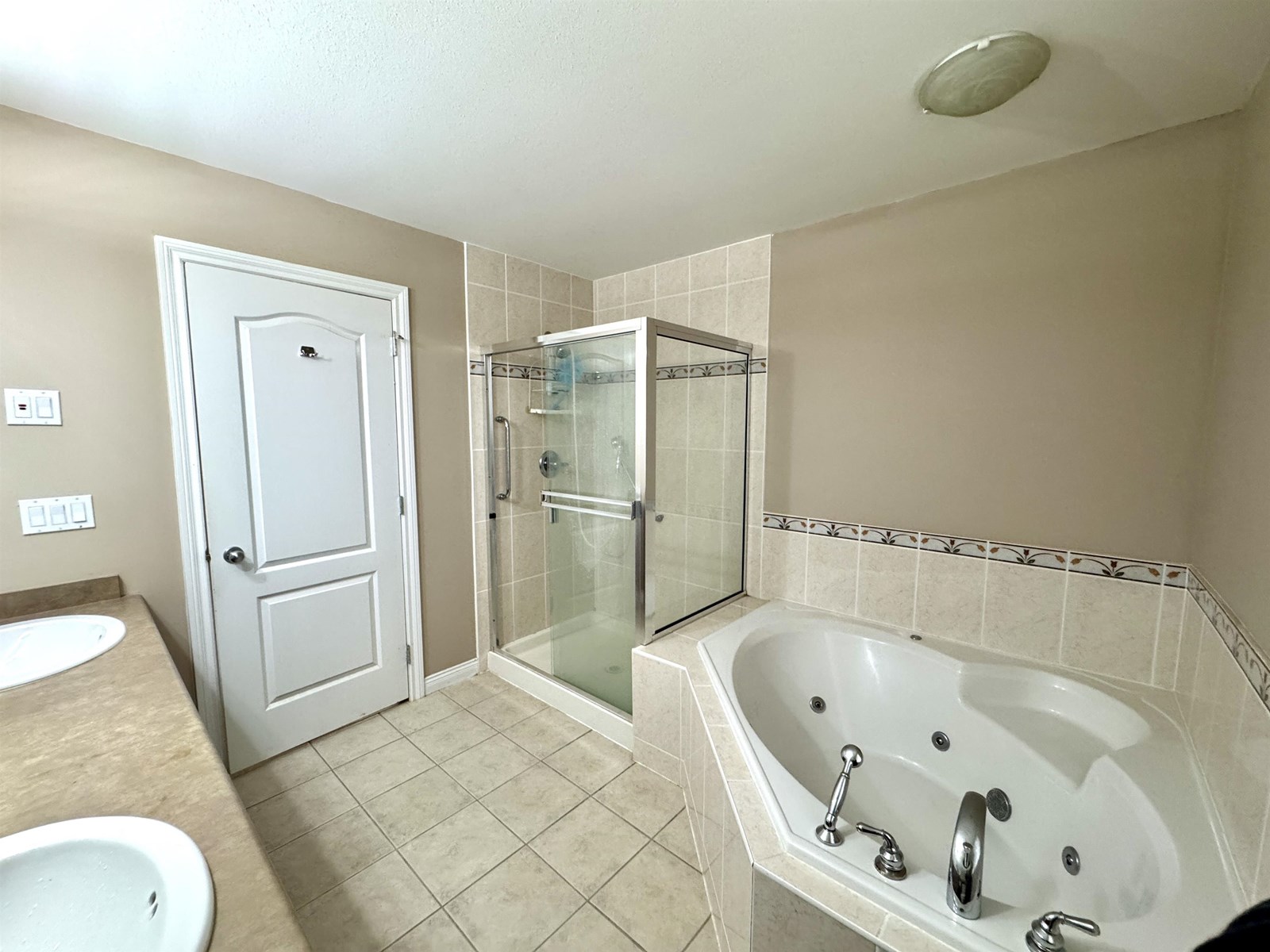 Photo 27 of 14496 74 Avenue, Surrey BC