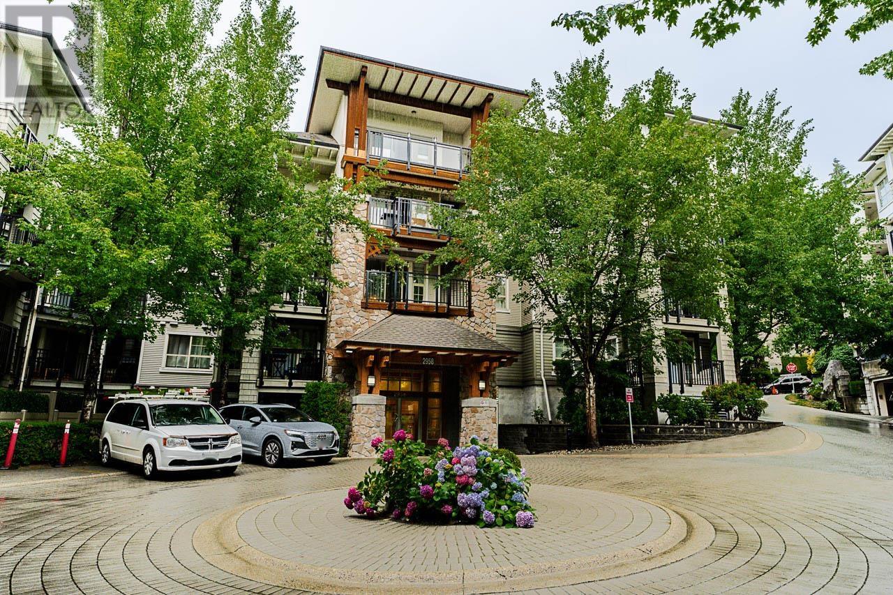 Photo 37 of 206 2958 Silver Springs Boulevard, Coquitlam BC