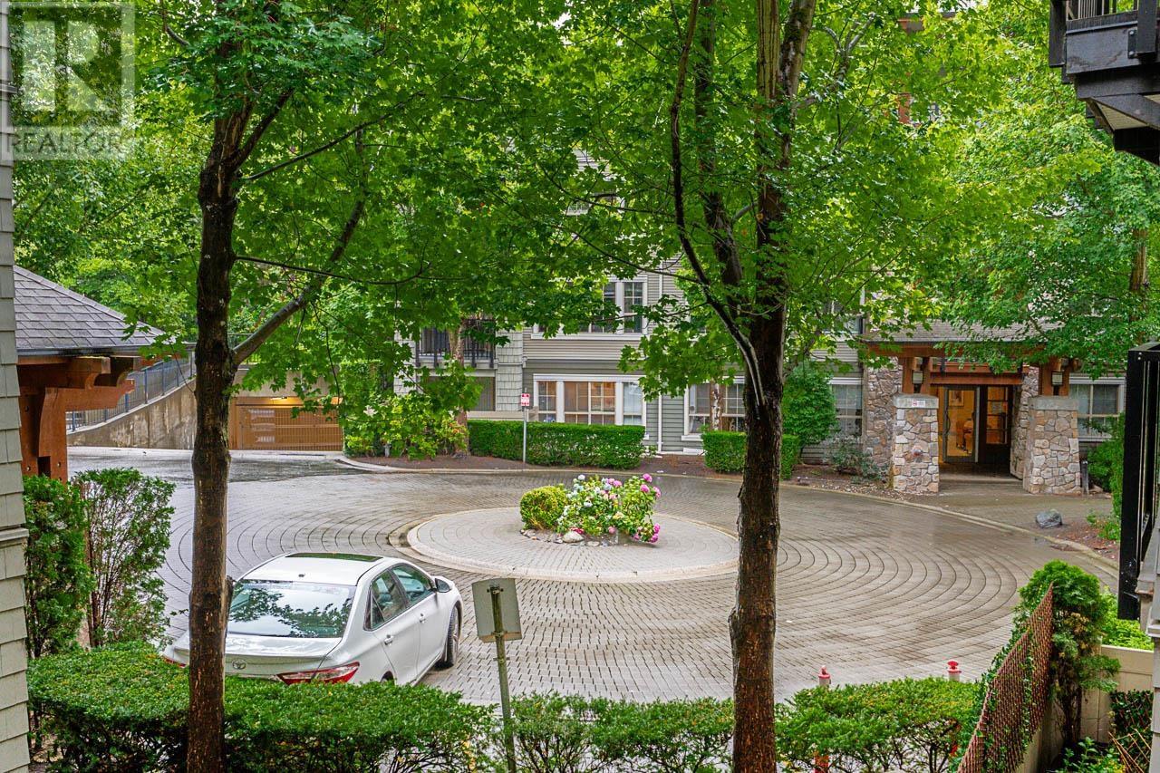 Photo 27 of 206 2958 Silver Springs Boulevard, Coquitlam BC
