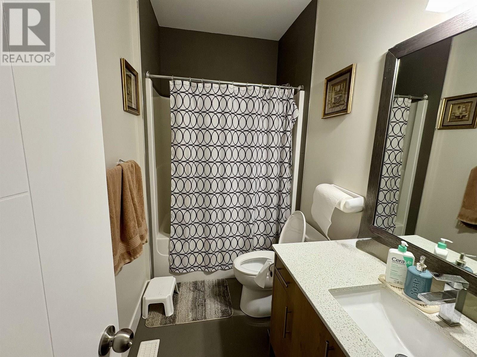 3803 PINEWOOD AVENUE, Prince George