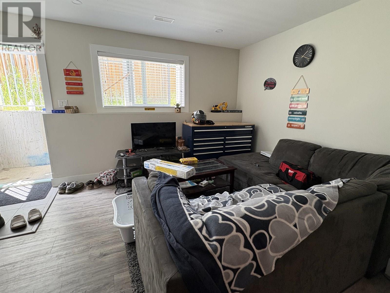 3803 PINEWOOD AVENUE, Prince George