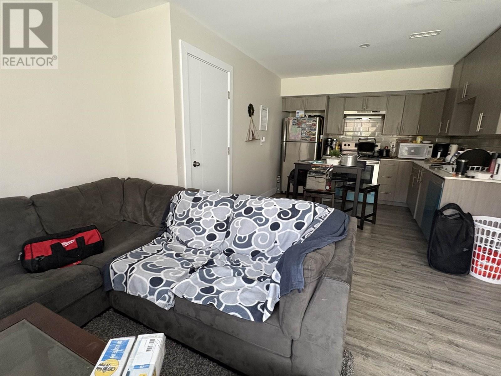 3803 PINEWOOD AVENUE, Prince George