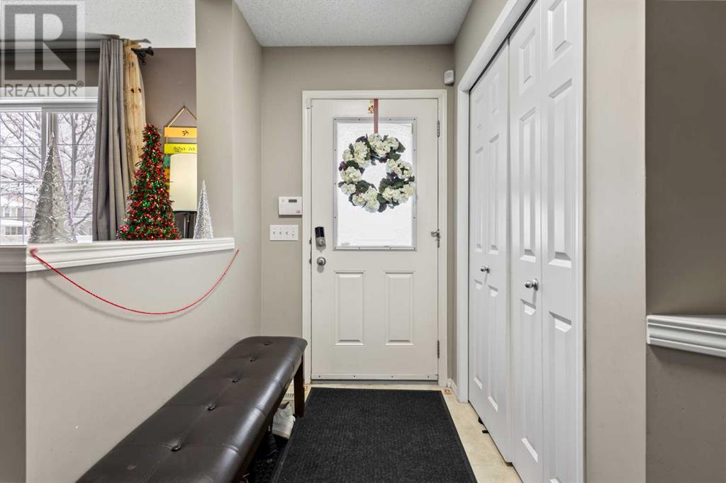 Single Family House for Sale in  Saddlebrook Place NE Saddle Ridge Calgary 