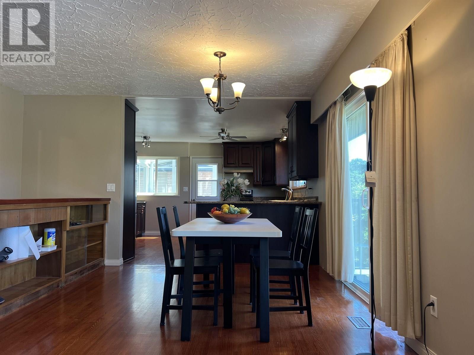 Photo 4 of 5185 N Whitworth Crescent, Delta BC