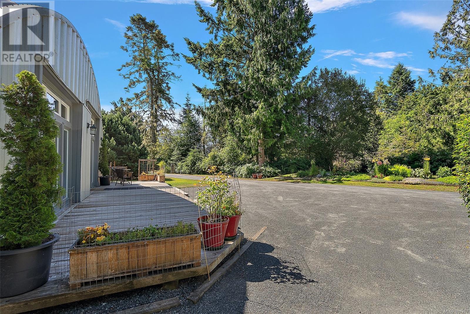  5523 Croydon Place, Sooke