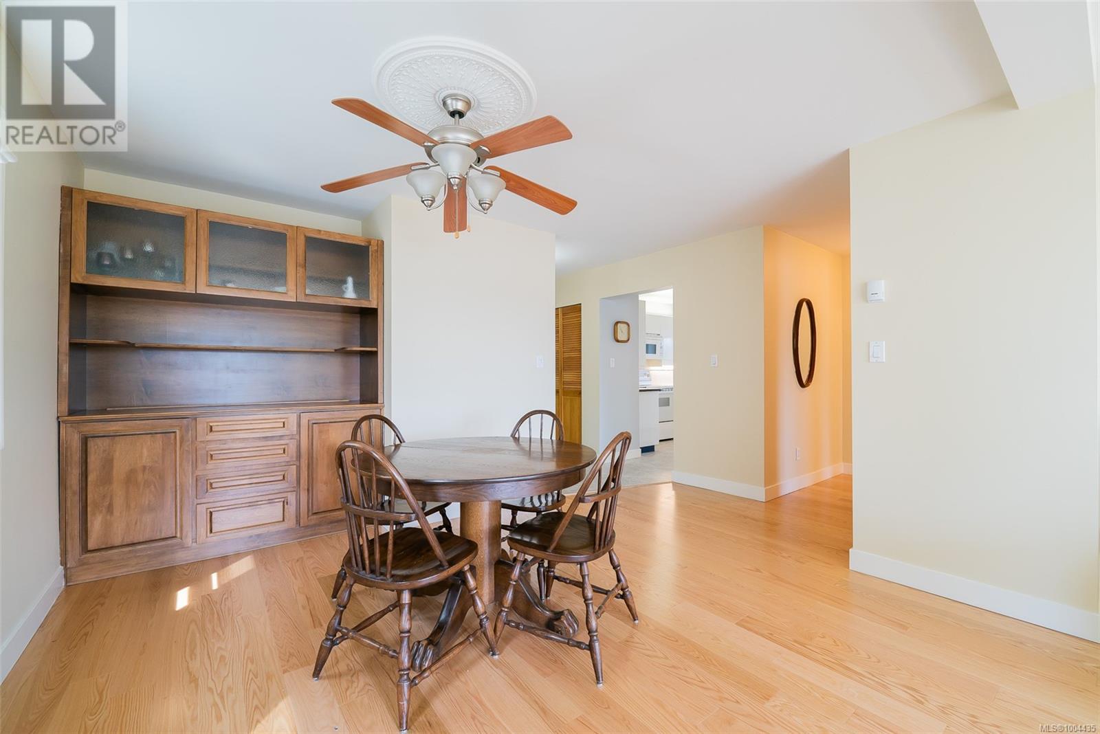 #101 145 NEWCASTLE AVE - Image 20