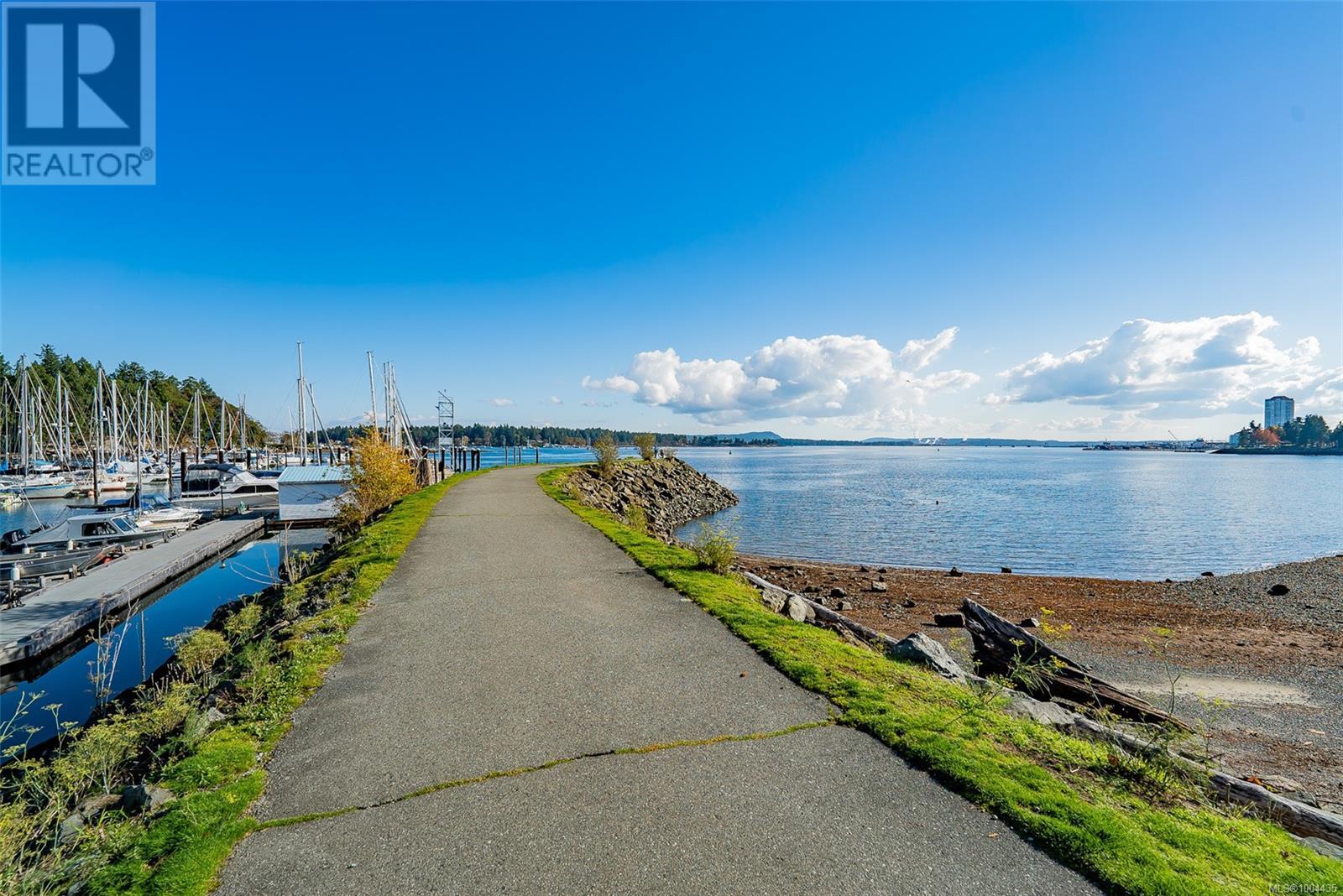 #101 145 NEWCASTLE AVE - Image 47
