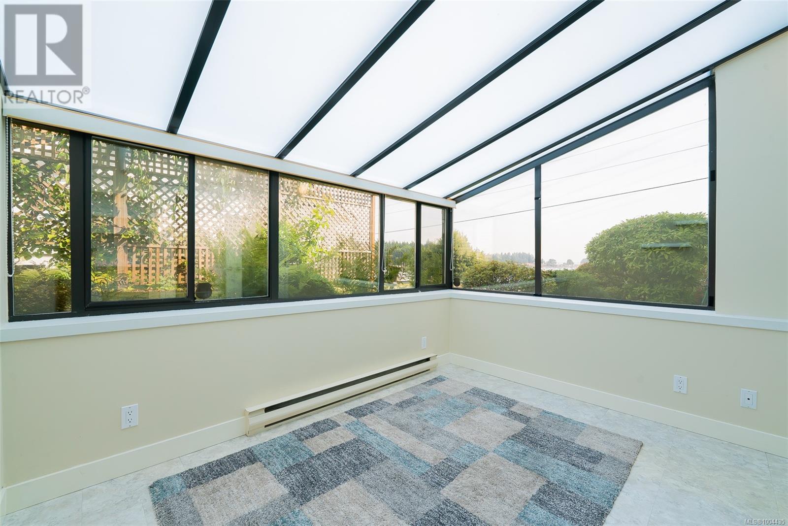 #101 145 NEWCASTLE AVE - Image 11