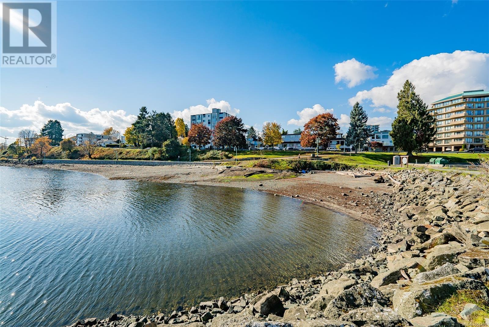 #101 145 NEWCASTLE AVE - Image 50