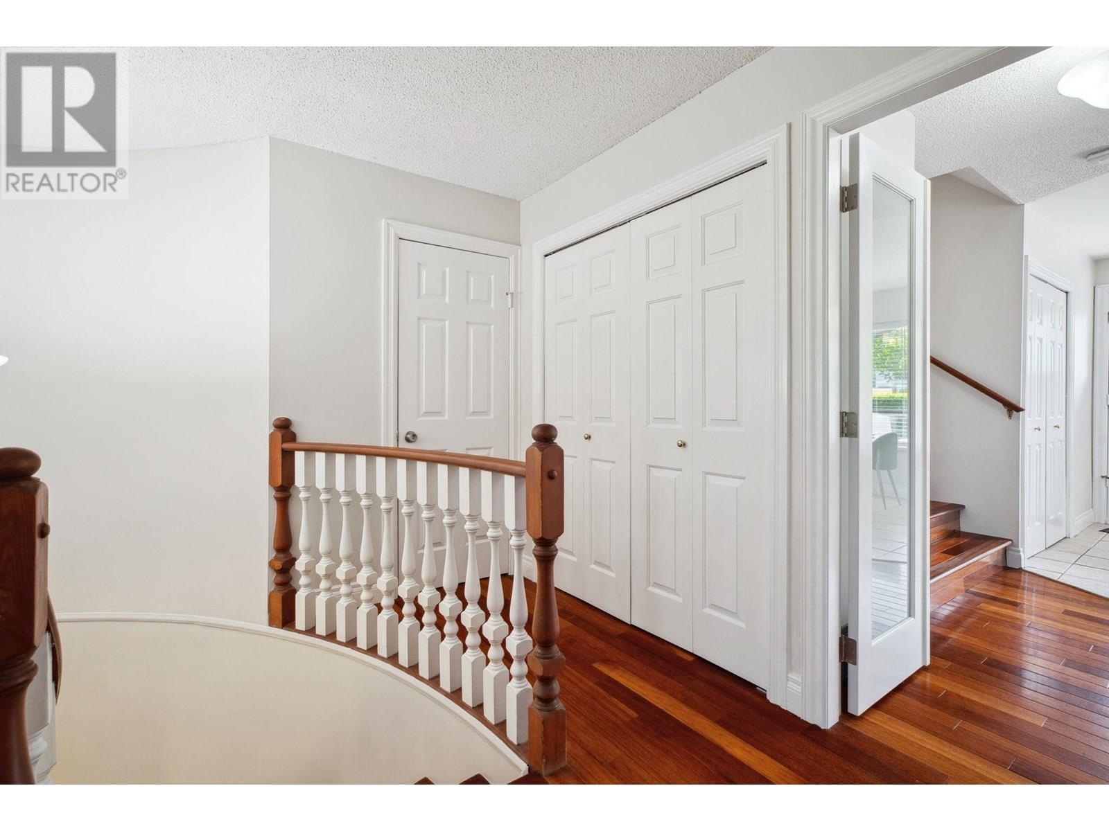 Photo 25 of 7347 Queenston Court, Burnaby BC