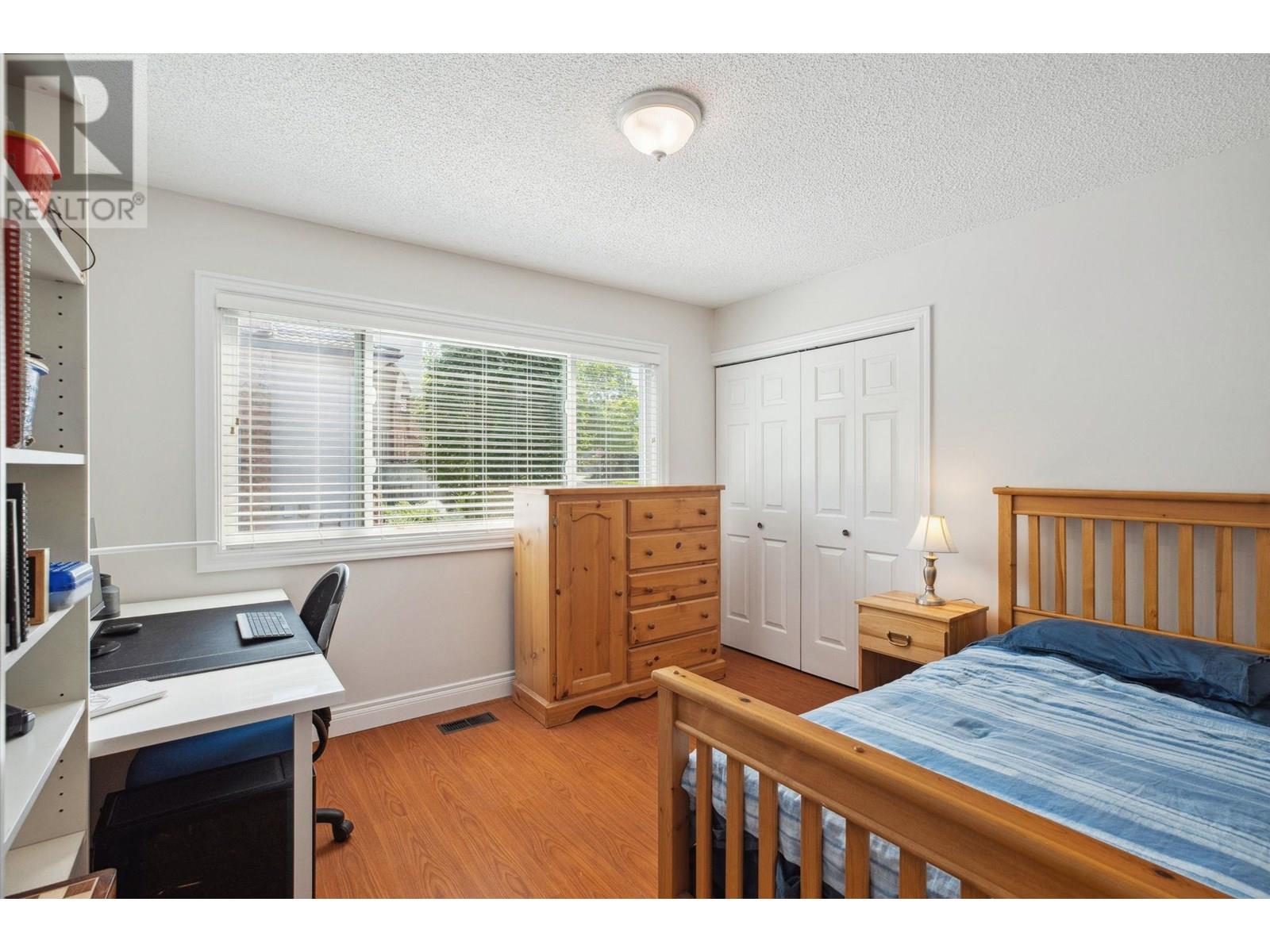 Photo 16 of 7347 Queenston Court, Burnaby BC