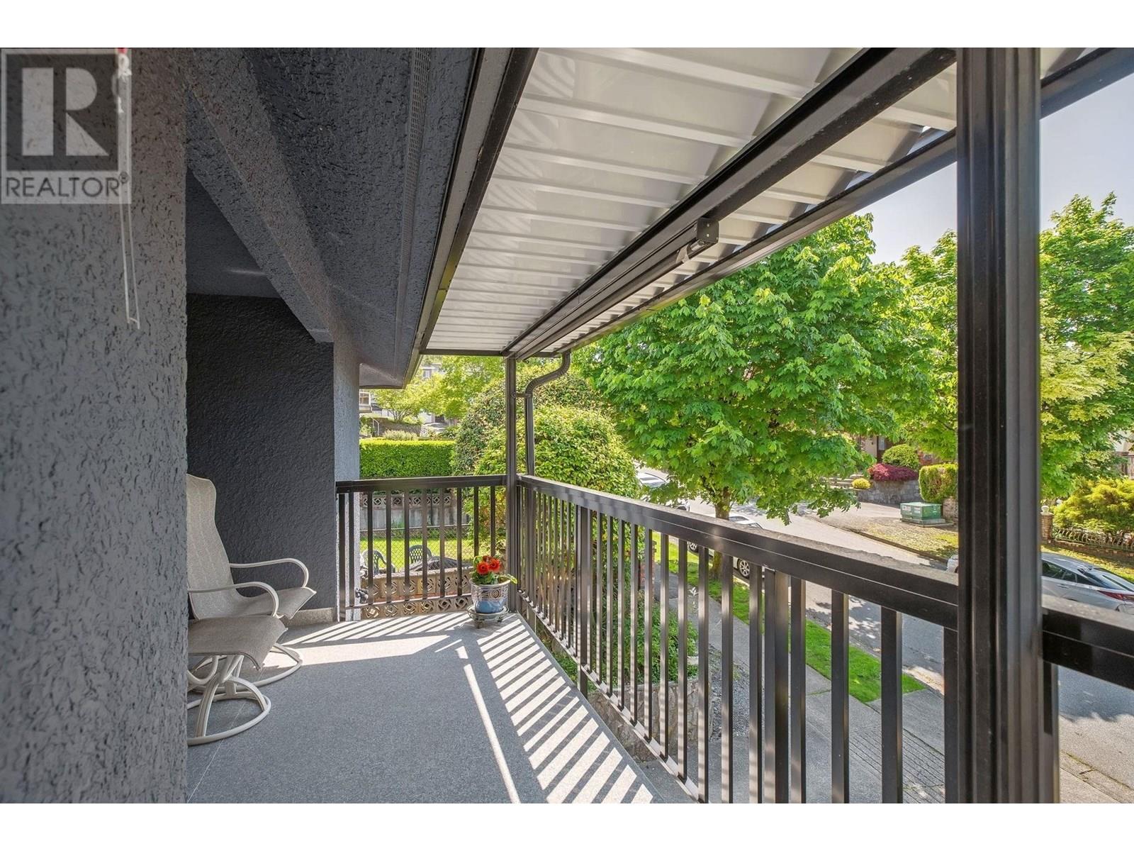 Photo 28 of 7347 Queenston Court, Burnaby BC