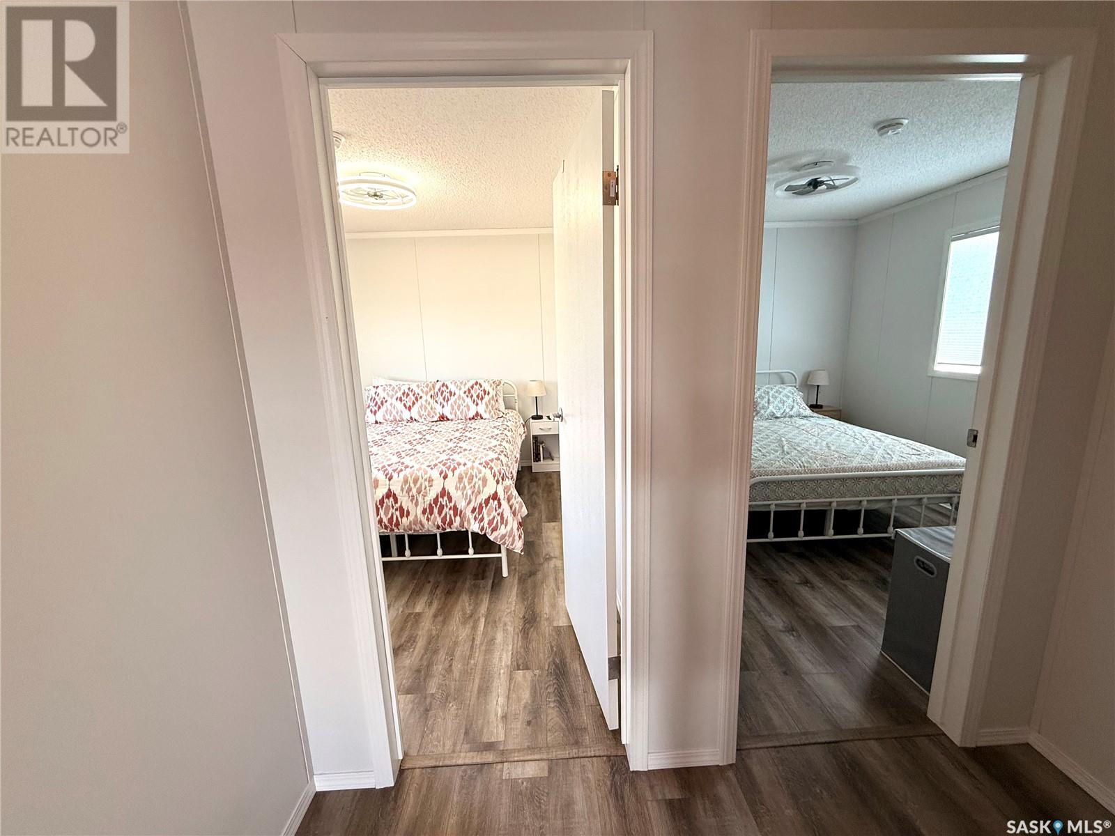Photo 10 of 11 Lakeview Drive, Webb Rm No 138 SK