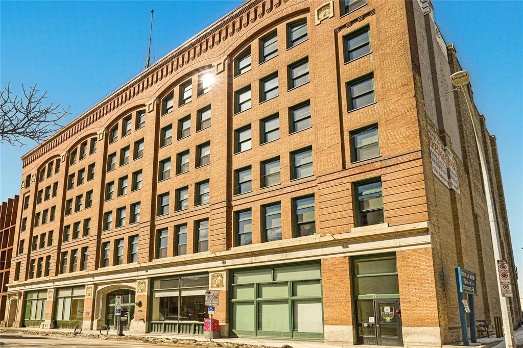 Photo 1 of 401 110 Princess Street, Winnipeg MB