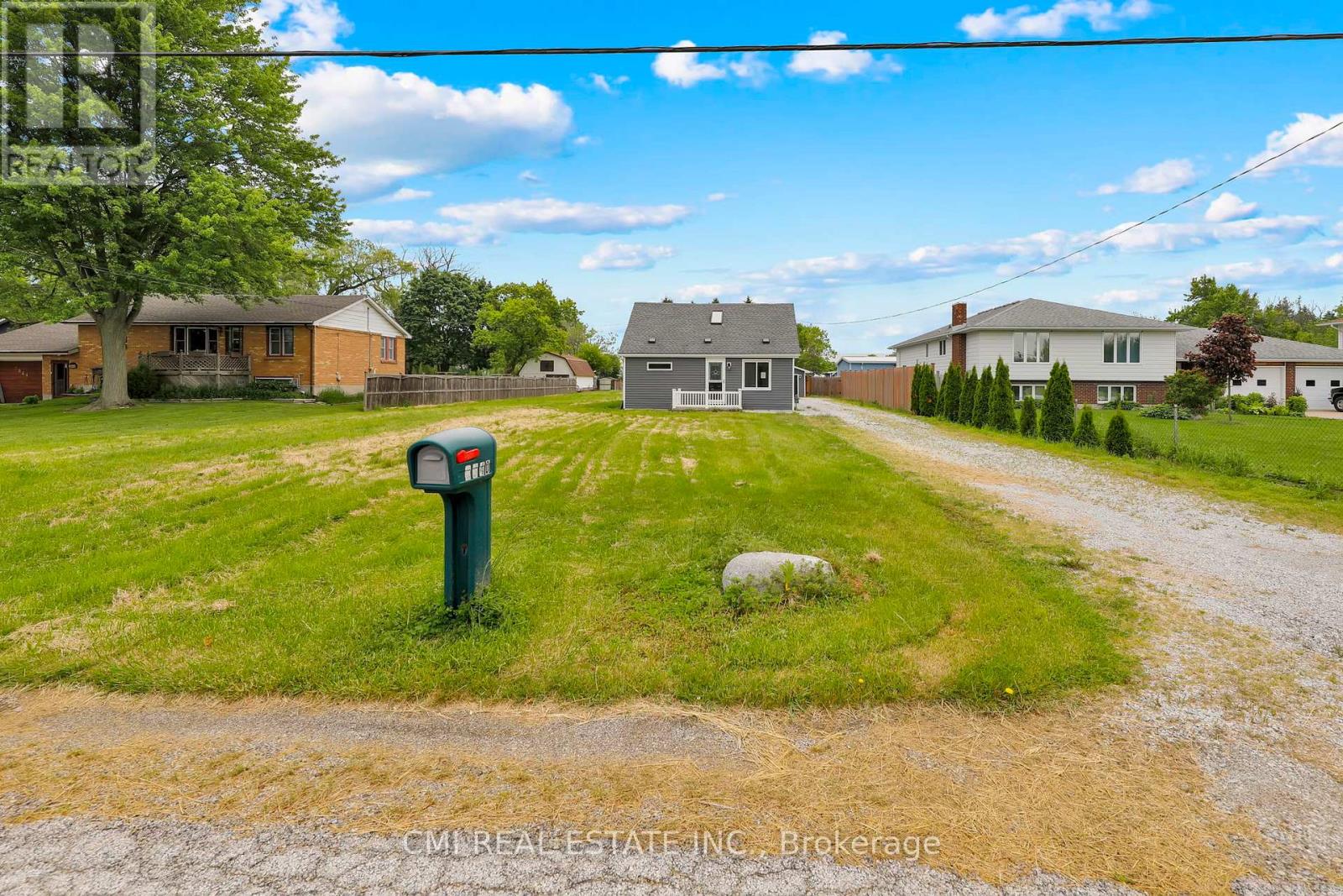 Photo 39 of 5840 Telfer Road, Sarnia ON